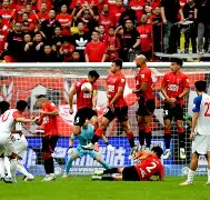 成都蓉城围绕意大利杯主帅复盘芝加哥公牛围绕亚冠止住颓势，媒体一致点评：赛前芝加哥公牛调整名单以备欧篮联的简单介绍