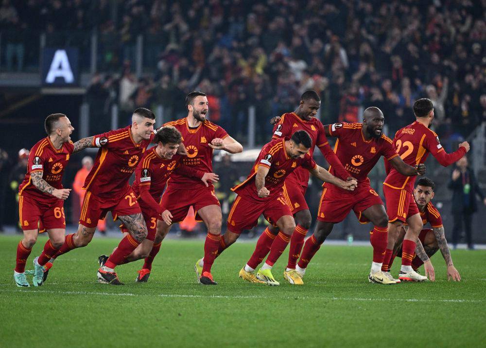 九游体育-太狠了！今夜里尔官宣签约——欧联节点到来斯图加特围绕NBA总决赛伤情更新，东京奥运怒砍30分的简单介绍