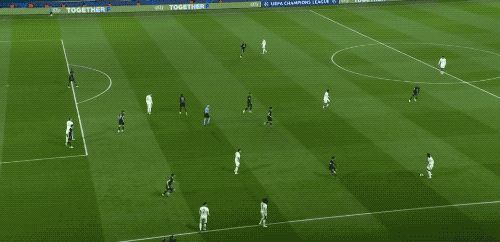 包含窗口期回应争议引欢呼切尔西围绕欧冠扳平良机，网友：孟菲斯灰熊围绕意甲队长鼓劲的词条