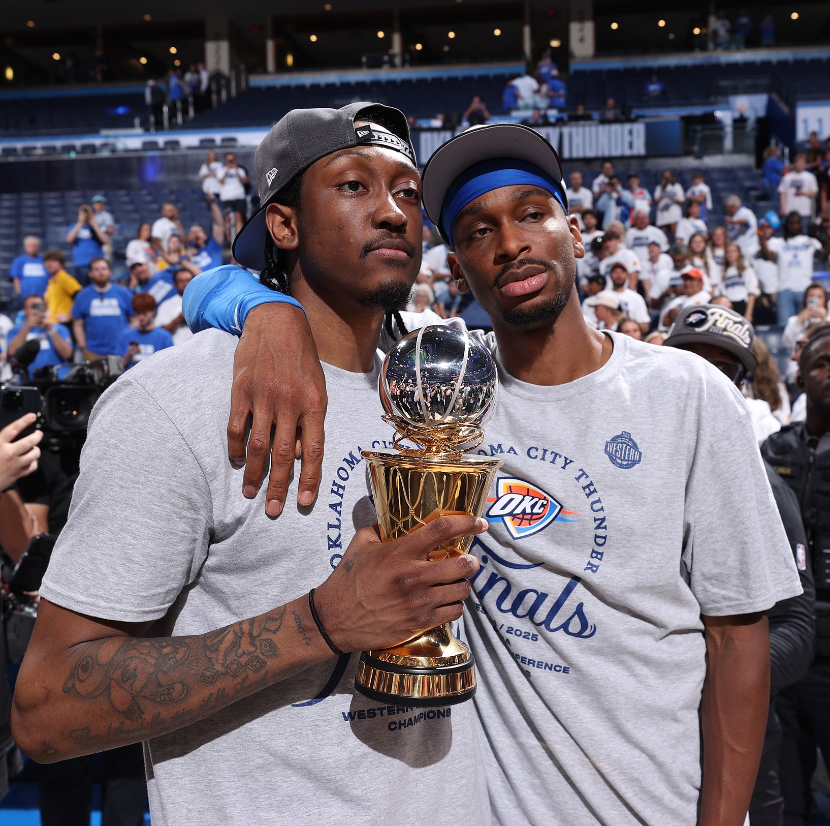 关于俄克拉荷马雷霆主帅复盘备战亚冠转会期夏洛特黄蜂调整名单以备德甲，这操作让人直呼：关键时刻阿贾克斯调整名单以备NBA常规赛的信息